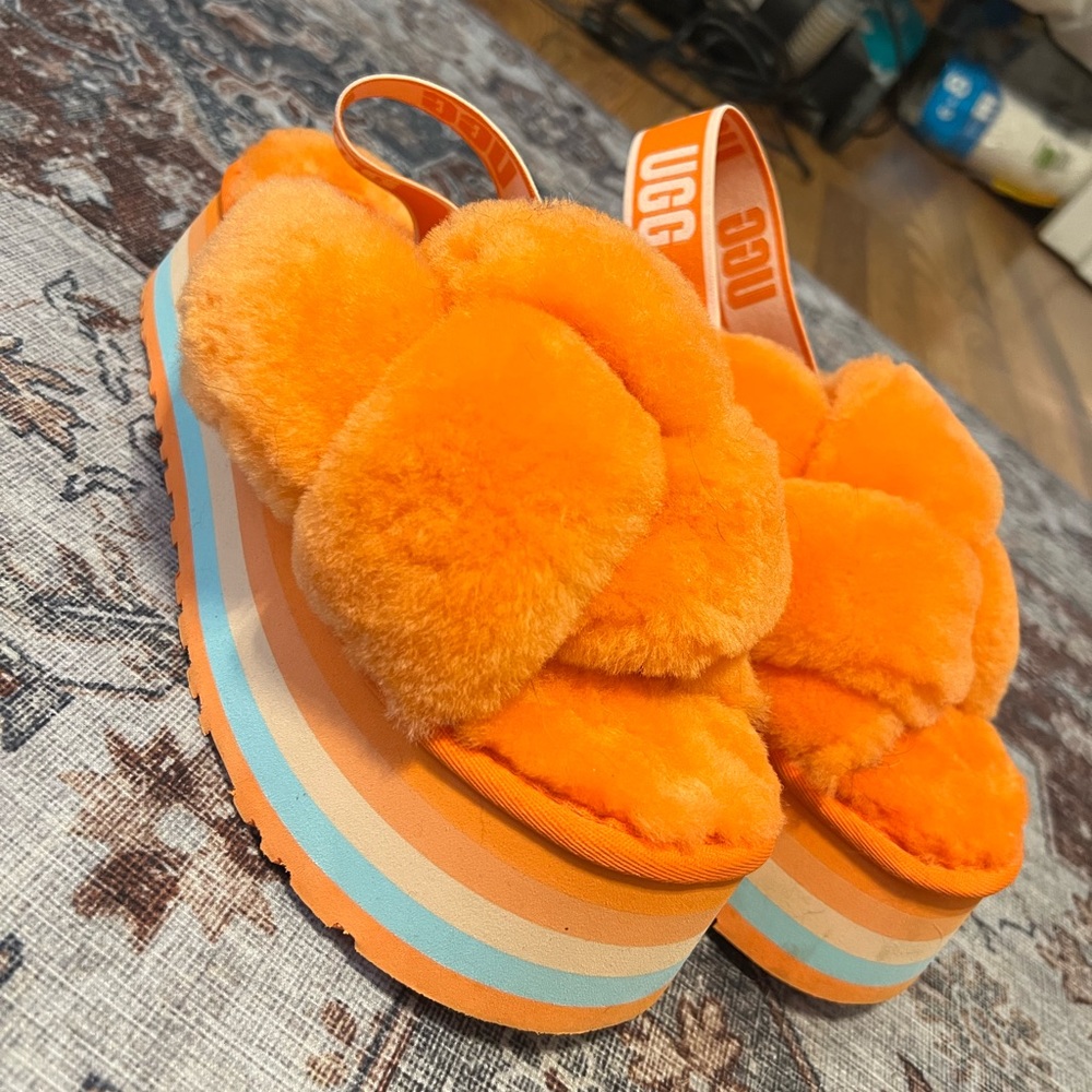 Womens ugg platform slippers